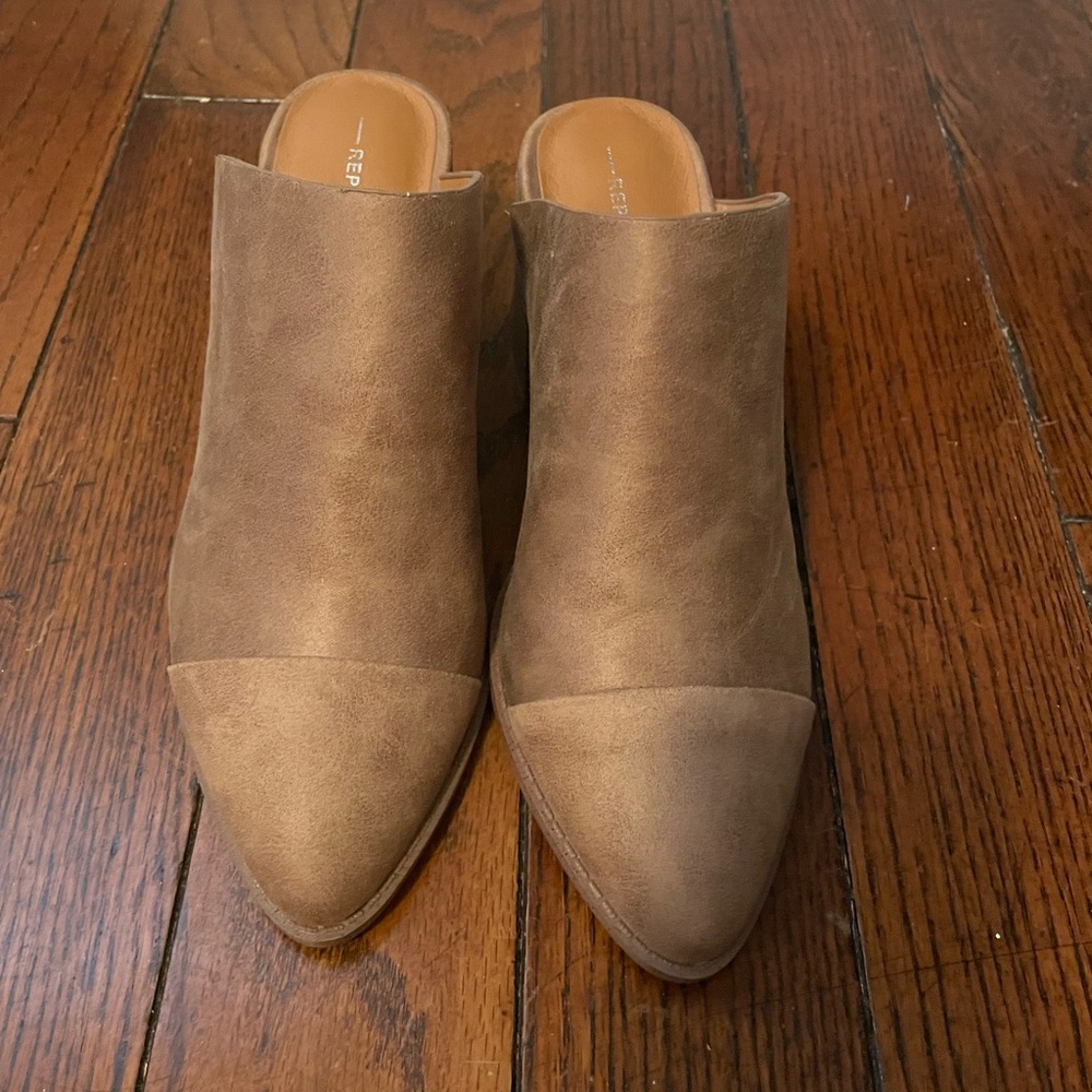 Shoes - Picture 3 of 3